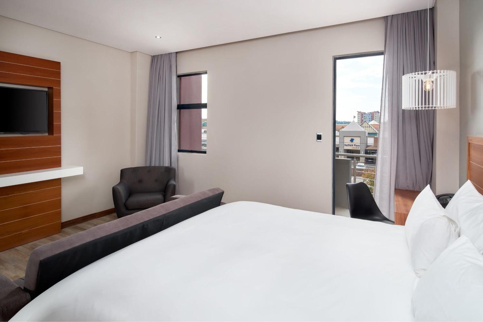 Protea Hotel By Marriott Pretoria Hatfield 部屋 写真